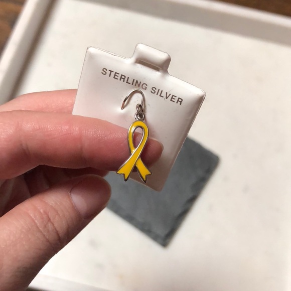 Yellow Ribbon Charm - Picture 2 of 3